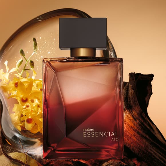 Natura Essencial Ato U — perfume amadeirado unissex