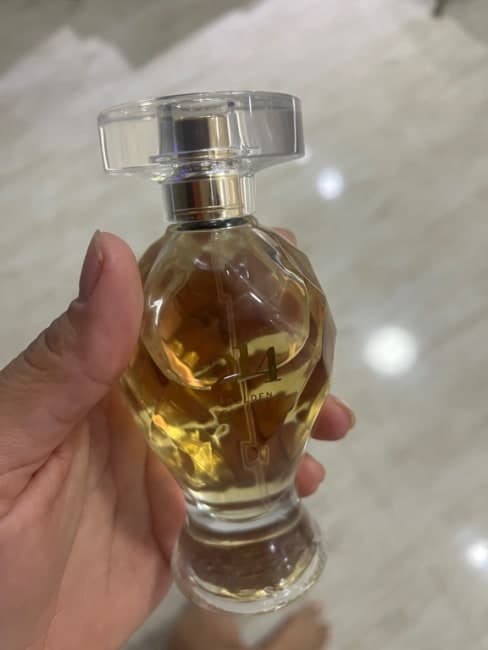 O Boticário Botica 214 Golden Gardênia — perfume floral feminino